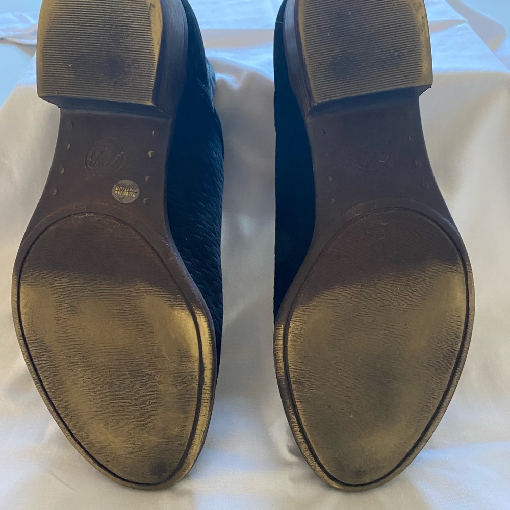 SOLD - Picture 3 of 5